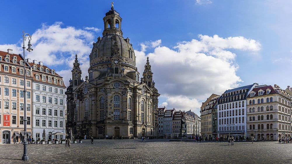 Symbolbild für Mammutmarsch Dresden